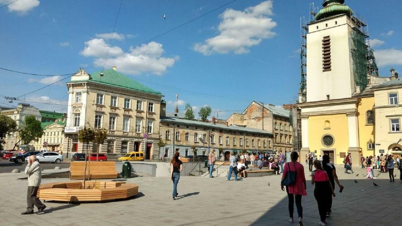 Mini Smart Apartments In The Central Part Of Lemberg Exterior foto